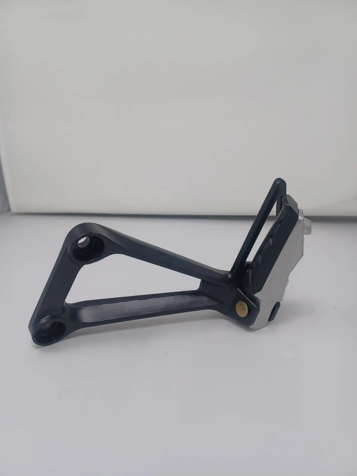 X22r 250Cc Rear Left Footrest 02050040 1