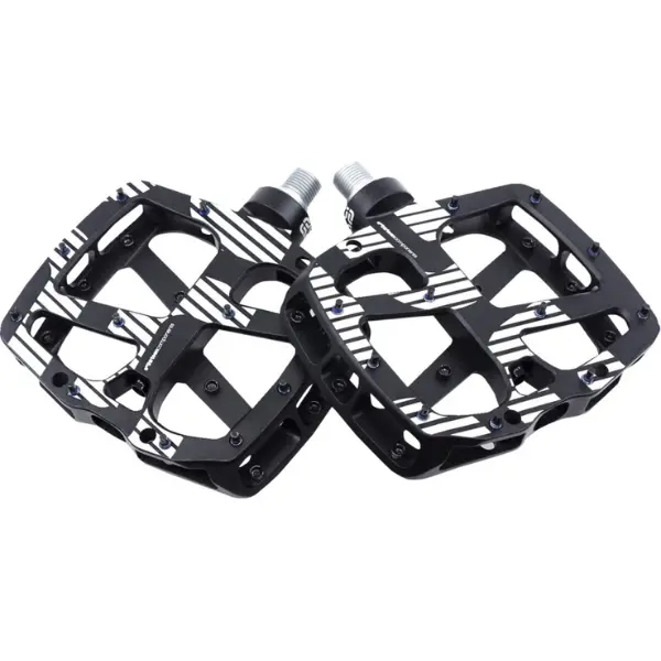 E Thirteen - Plus Flat Pedals 1
