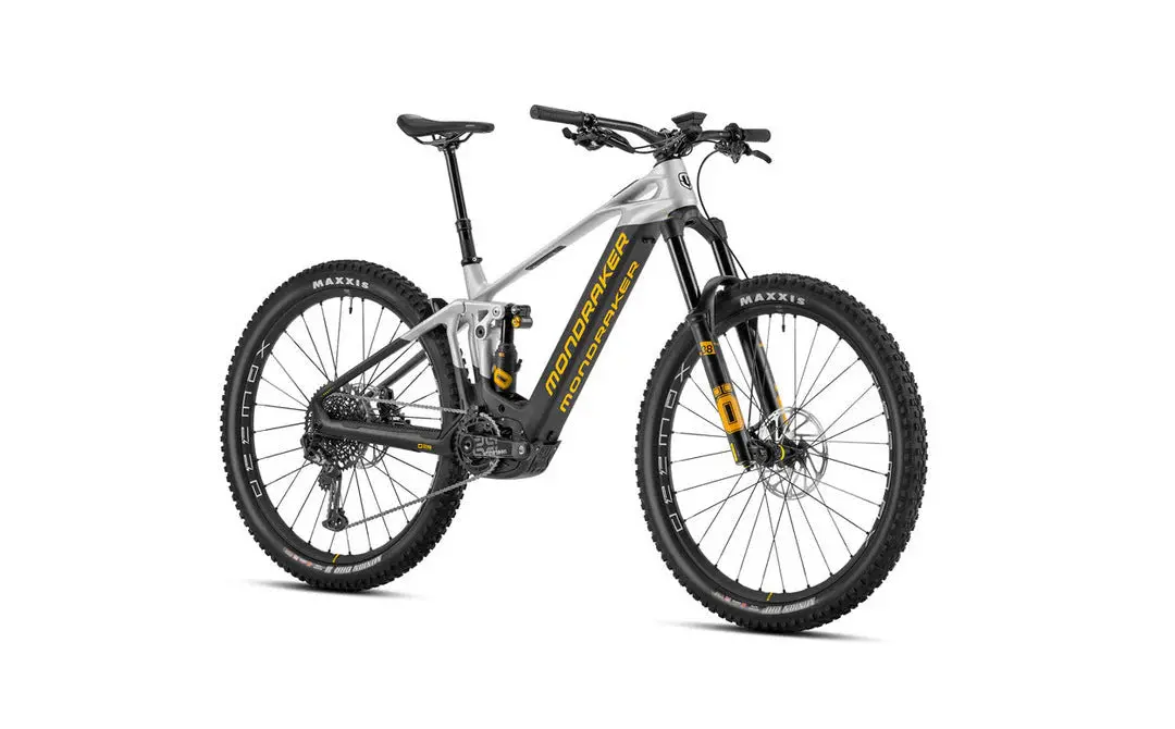 23 Mondraker Crafty Carbon Xr - Carbon/Silver/Yellow 1