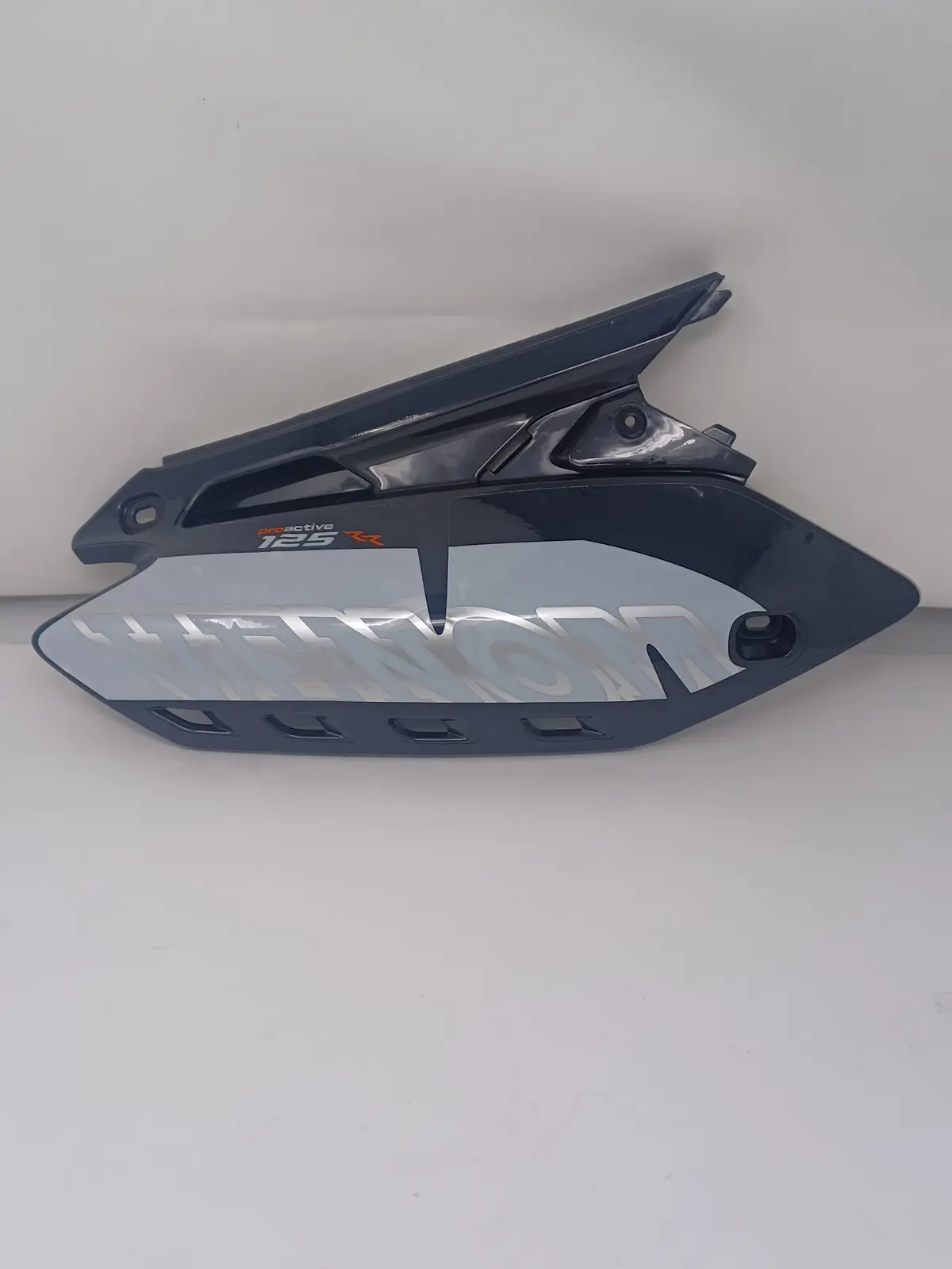 Venom Thunder 125Cc Dirt Bike | Right Rear Plastic (301052002001) 1