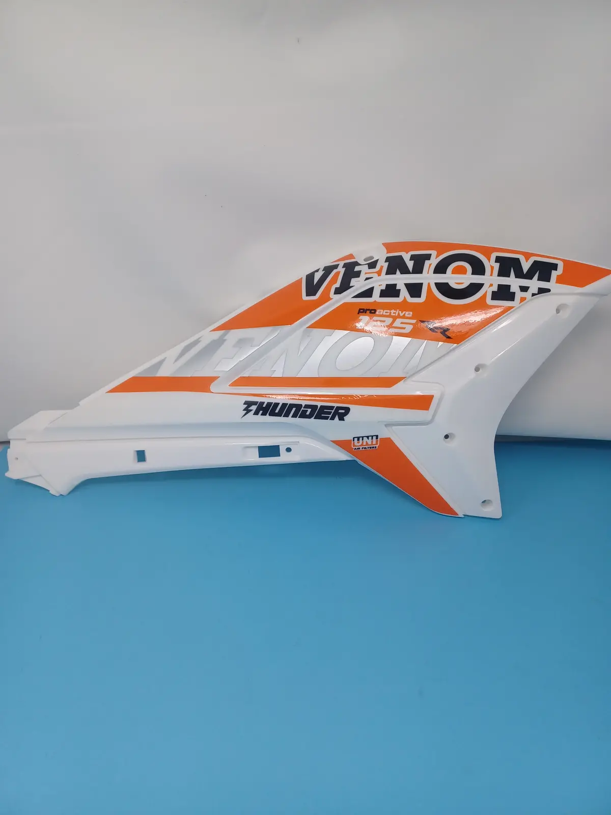 Venom Thunder 125Cc Dirt Bike | Front Right Plastic (304003009001) 2