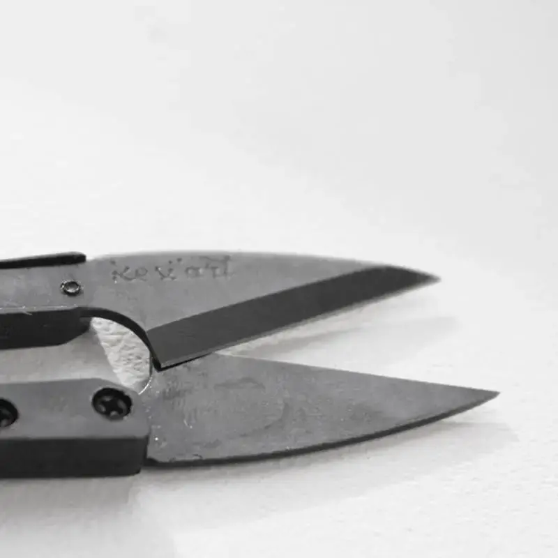 Tijeras Para Cortar Hilo 2
