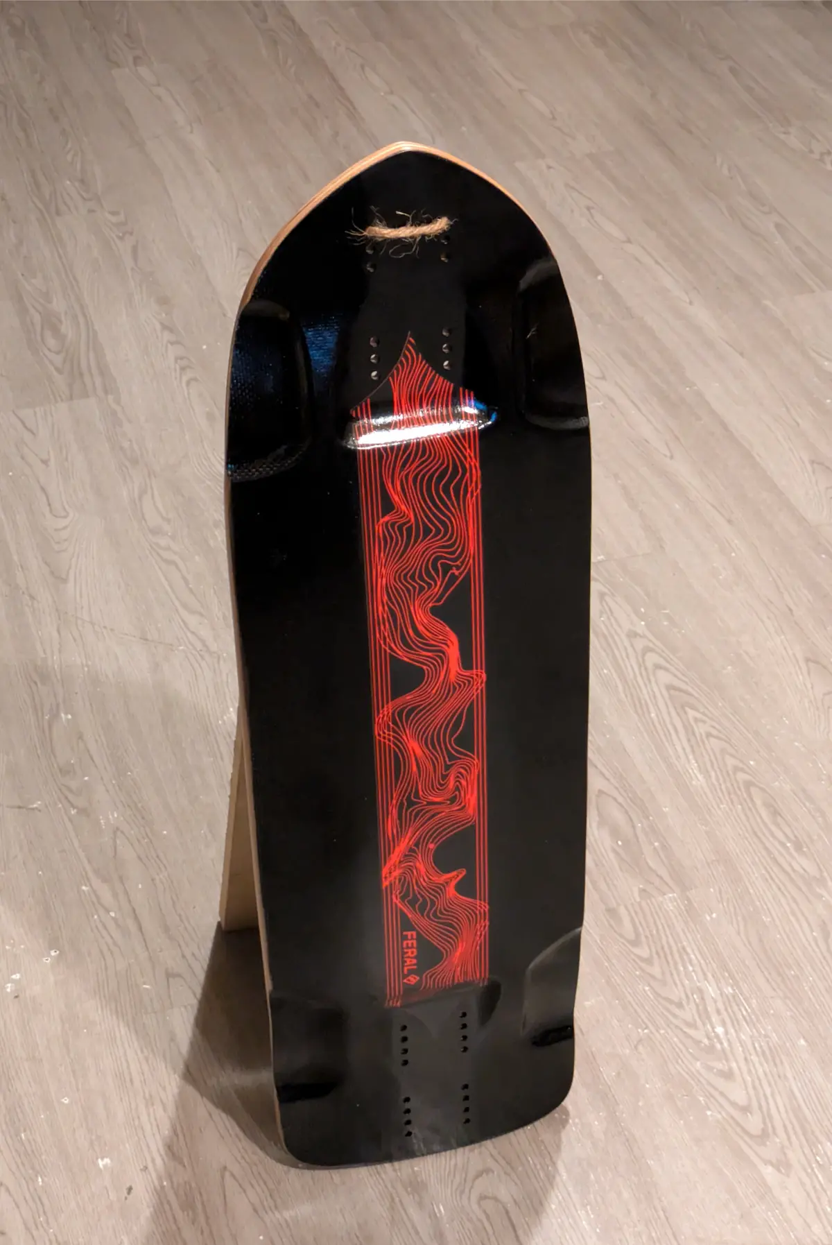 Feral - Red Line 28” 1