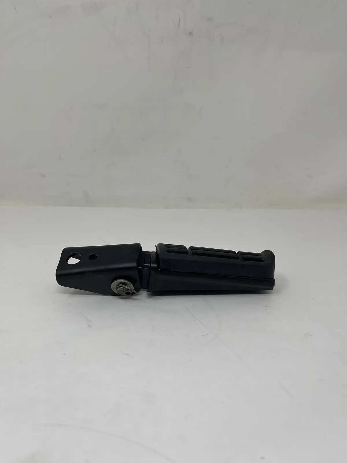 Venom Ghost 250Cc Chopper | Rear Right Footrest (02050070-2) 1