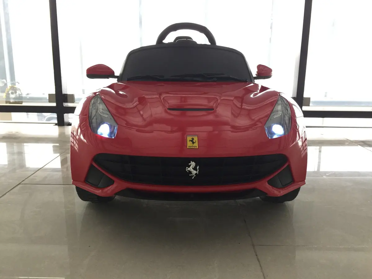 Ferrari F12 Berlinetta Electric Power Wheels Toy Car 12V - Red 1