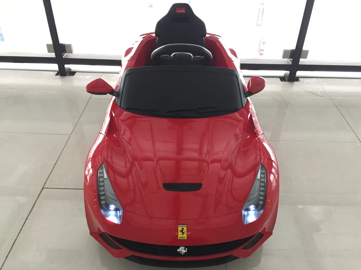 12V Ferrari F12 Ride On Car For Kids 1