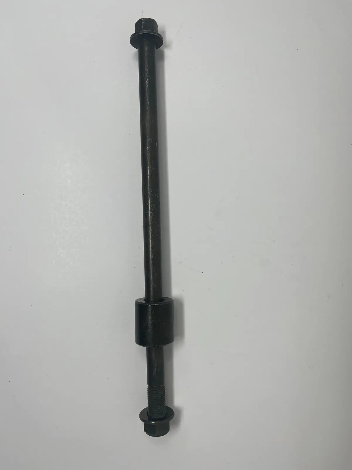 X22r 250Cc | Front Axle (15010021) 1