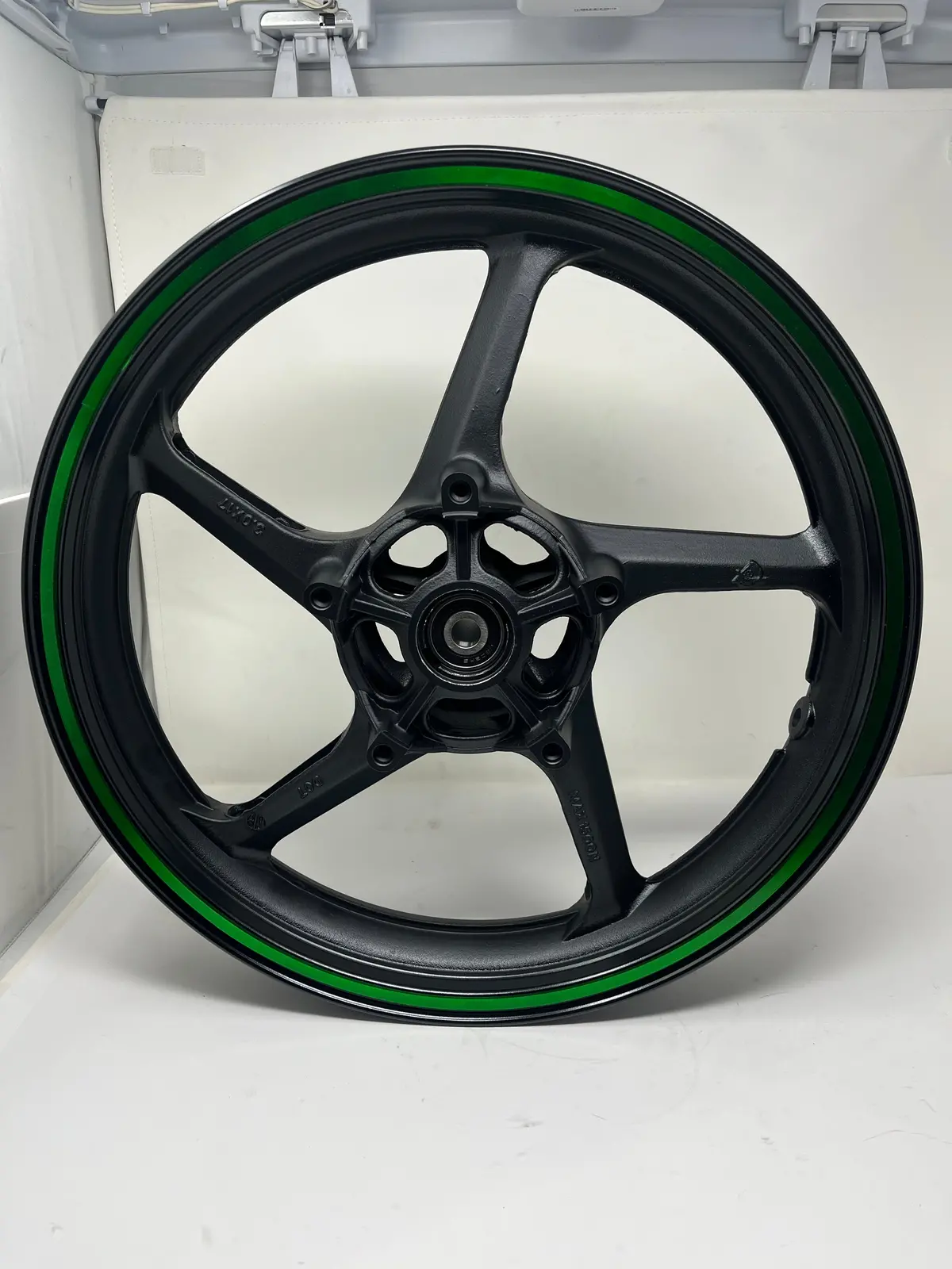 X22r 250Cc | Front Rim (2040206) 1