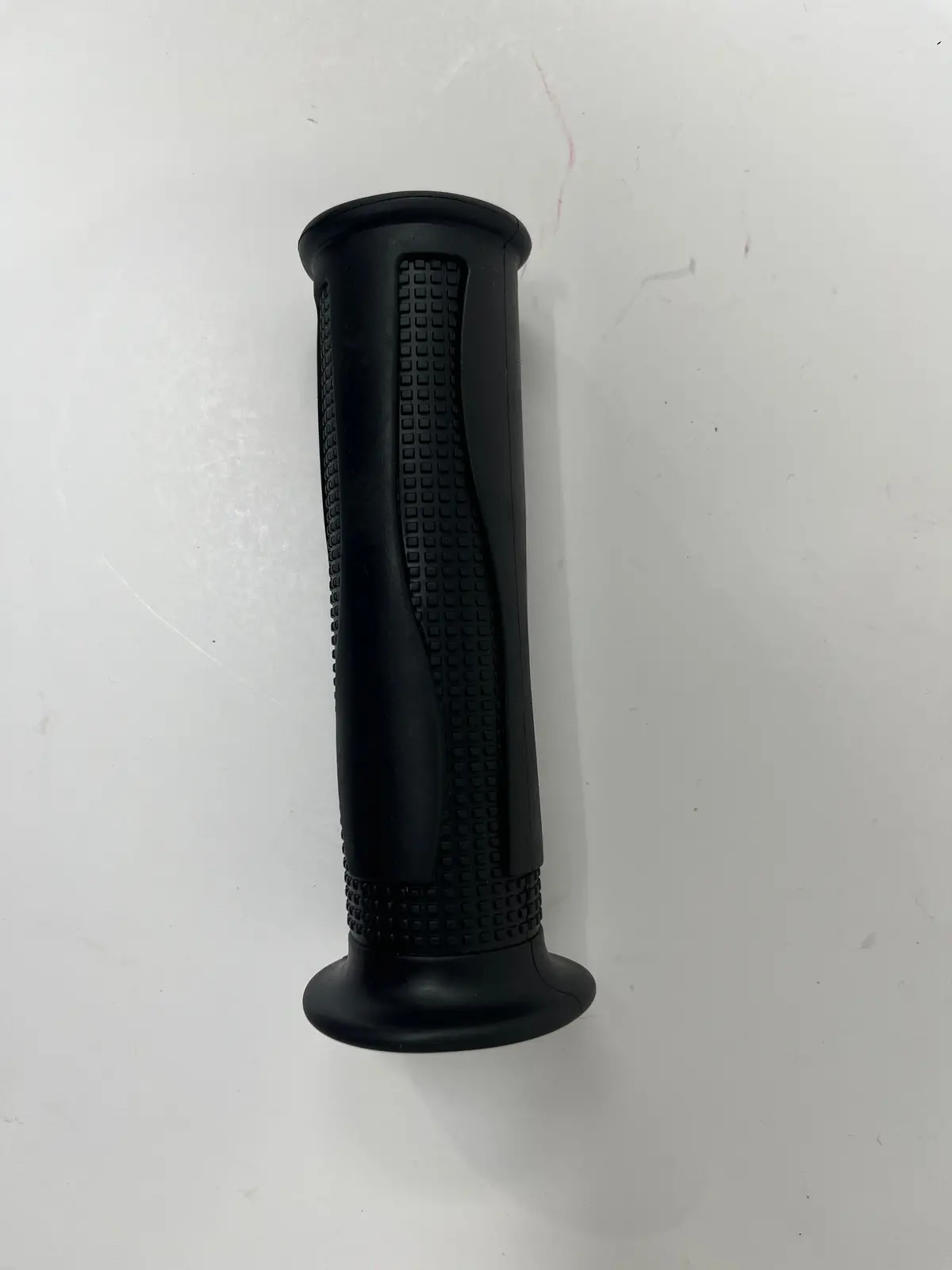 X22r 250Cc | Left & Right Hand Grip (10020061 / 10020060) 1