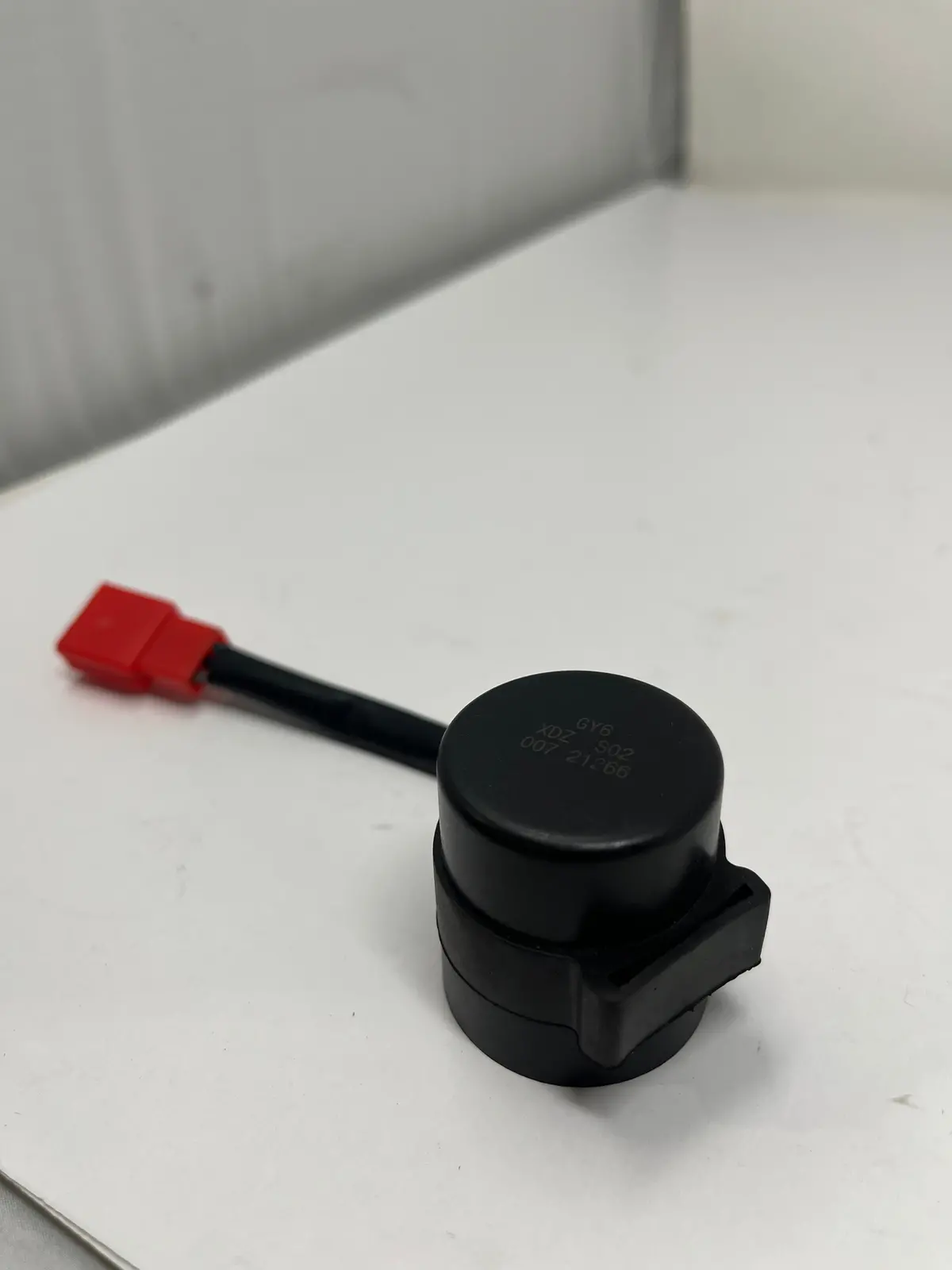 X22r 250Cc | Signal Light Relay / Flasher Relay (1020011) 1