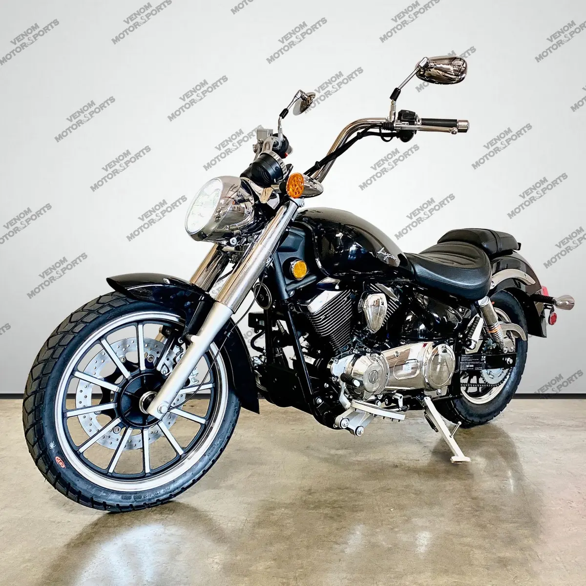 Lifan Lycan | 250Cc Chopper | V-Twin | Fuel Injected | 5-Speed 1