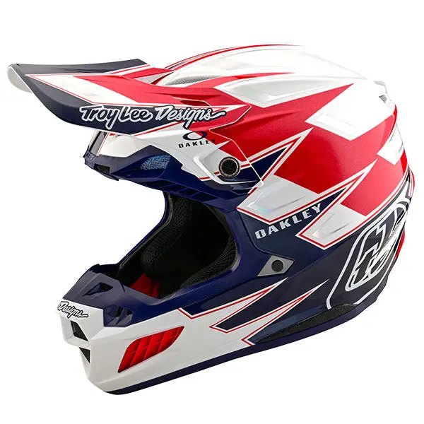 Troy Lee Designs X Oakley - Se5 Vision Le Composite Helmet 1