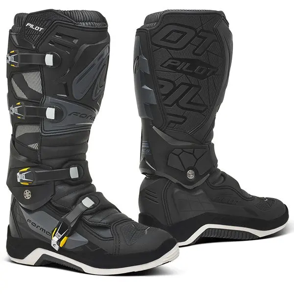 Forma - Pilot Boot 1