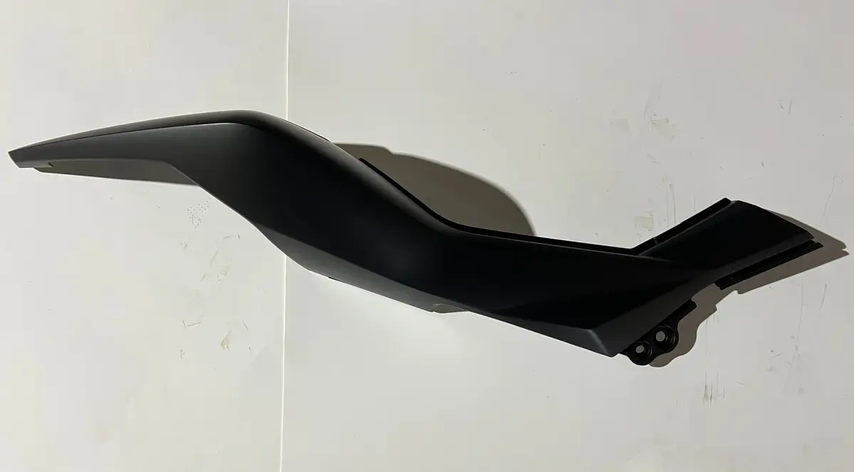 X22r Max 250Cc Motorcycle | Right Tail Fairing (H6-70068) 1
