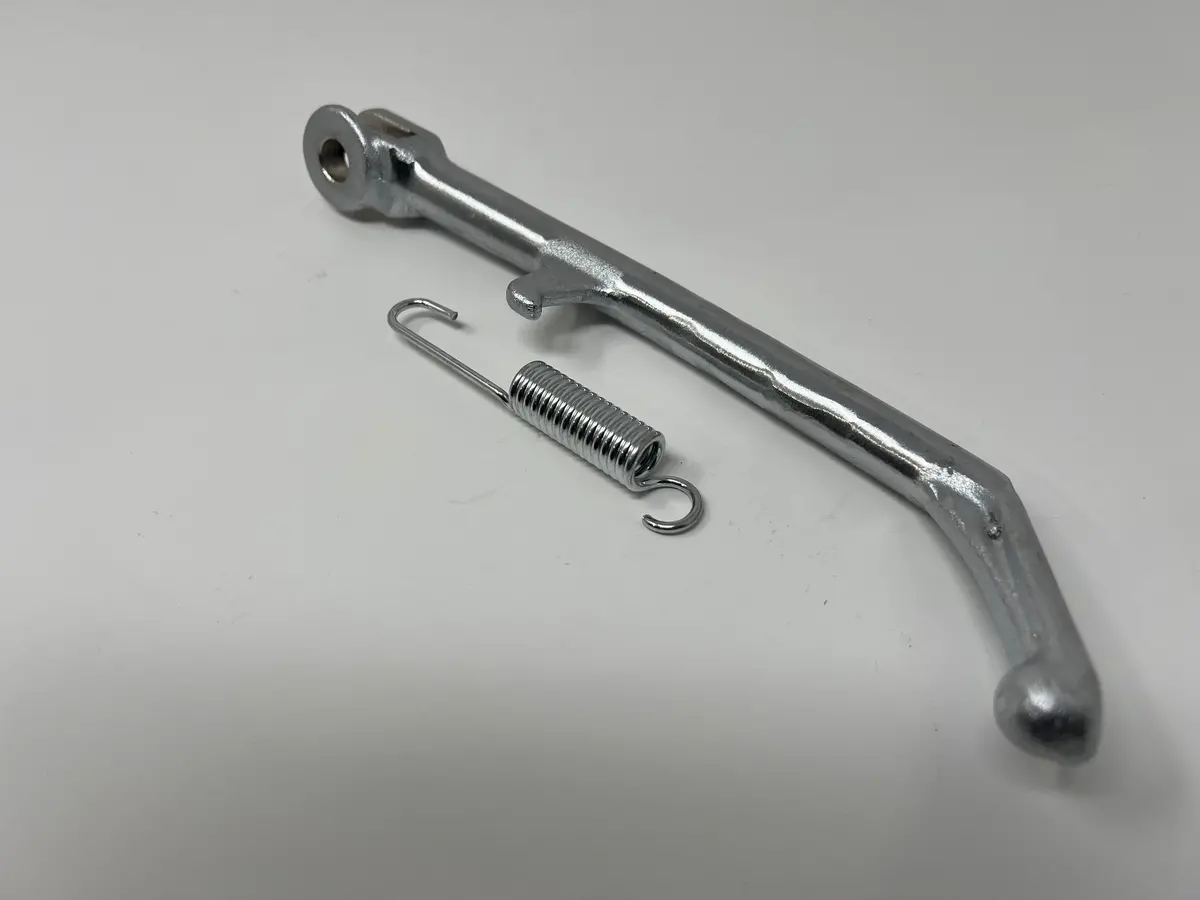 X18 50Cc Gy6 Motorcycle Main Stand / Kickstand (02010424 / 07020061) 1