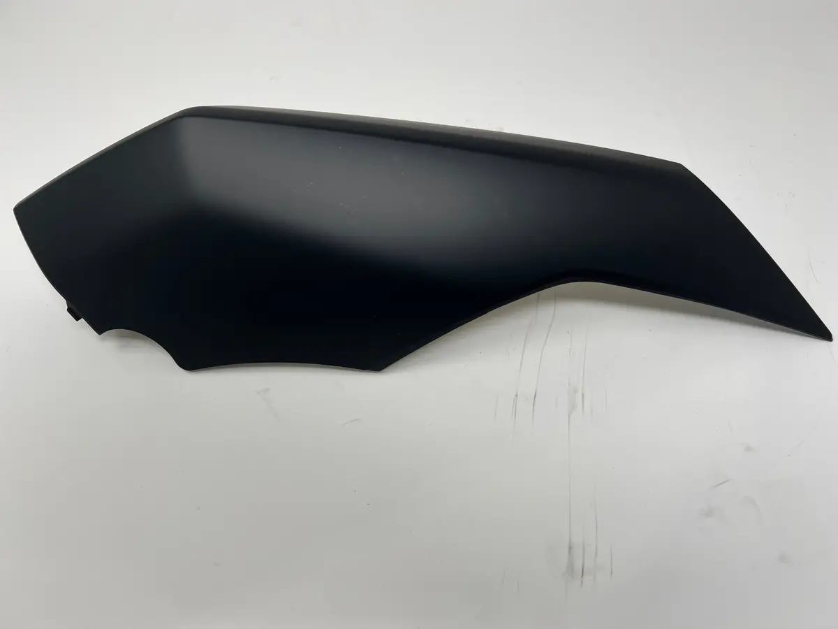 X22r Max 250Cc Motorcycle | Upper Right Cover Panel (H6-70070) 1