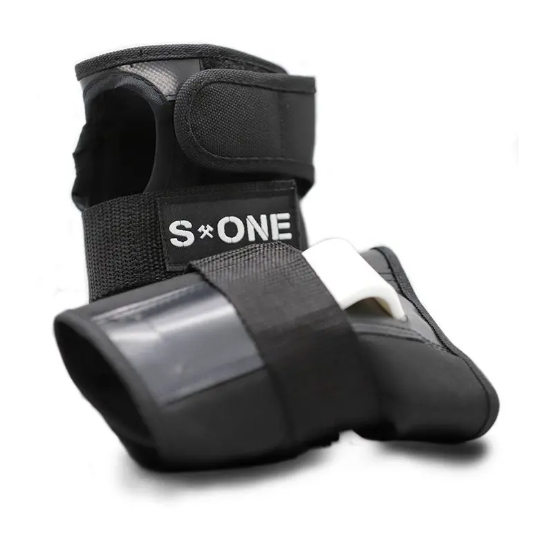 S1 Wrist Guards 1